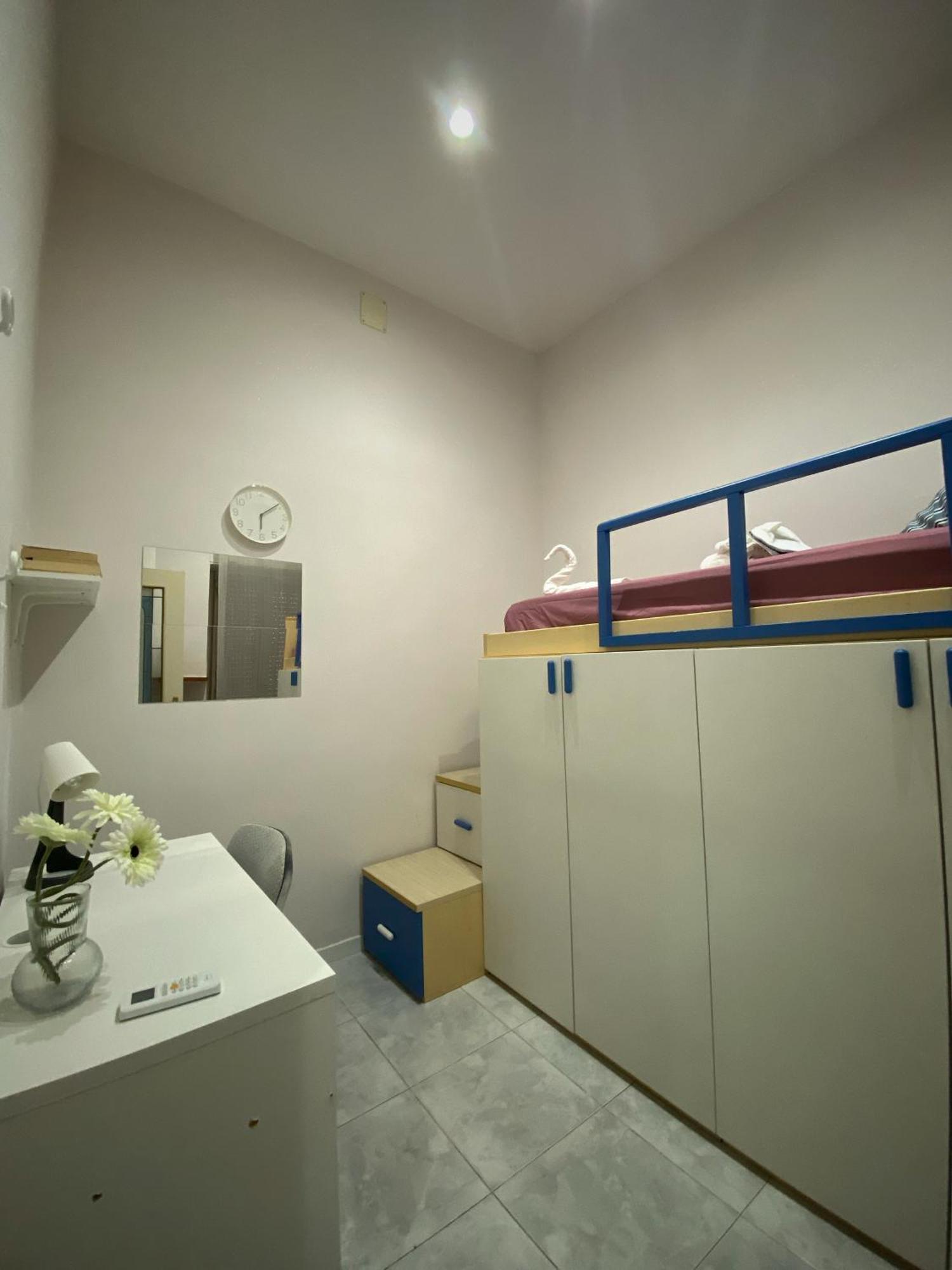 La Casa Al Centro " Vicino Al Centro Storico Di Napoli"アパートメント エクステリア 写真